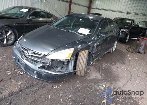 2004 Honda Accord 2.4 Lx из США, поврежденный, VIN 1HGCM56404A101436